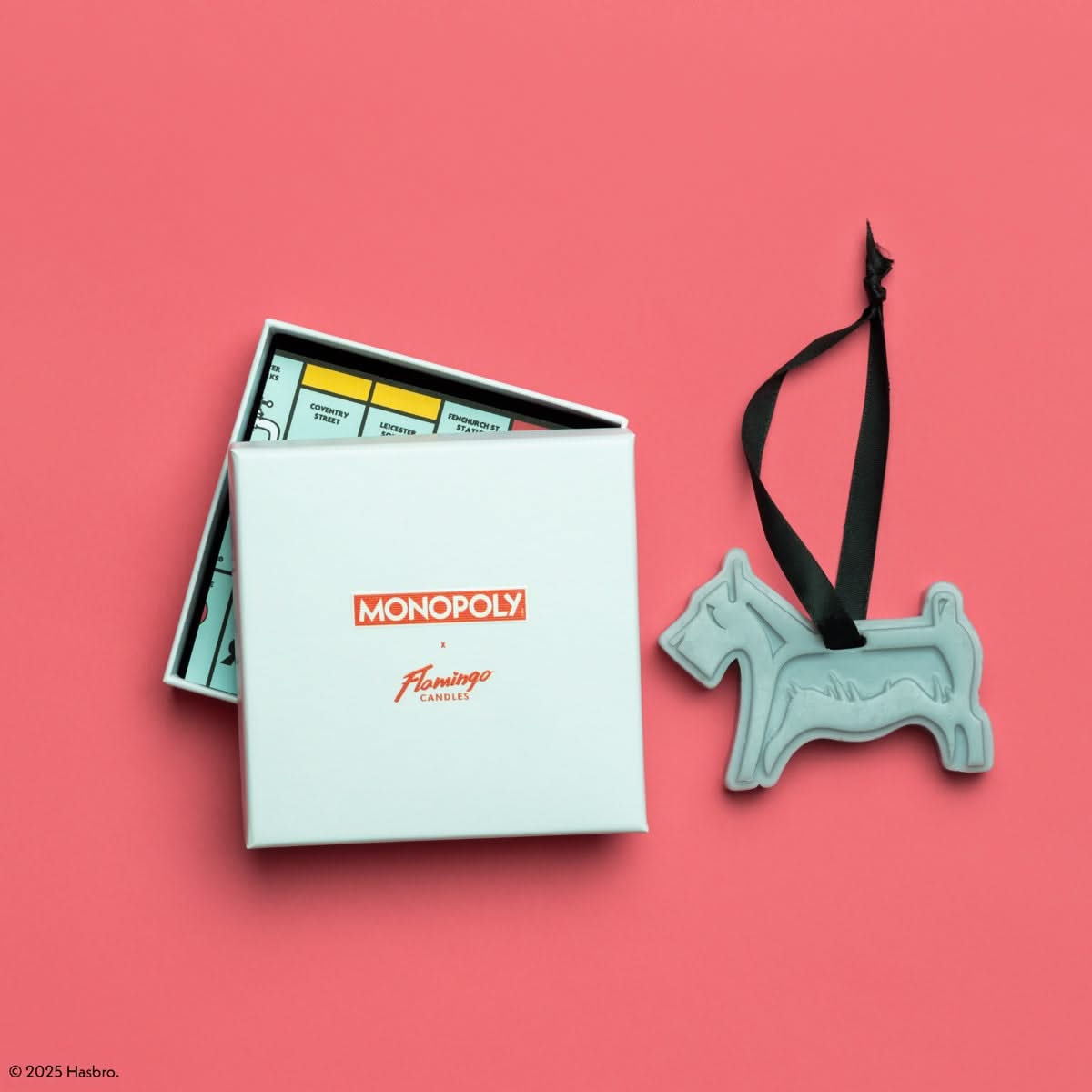 Monopoly x Flamingo Candles Dog Icon Vanilla & Ylang Ylang Scent Shape